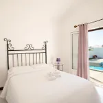 Leonor By Villalia Puerto del Carmen (Lanzarote)